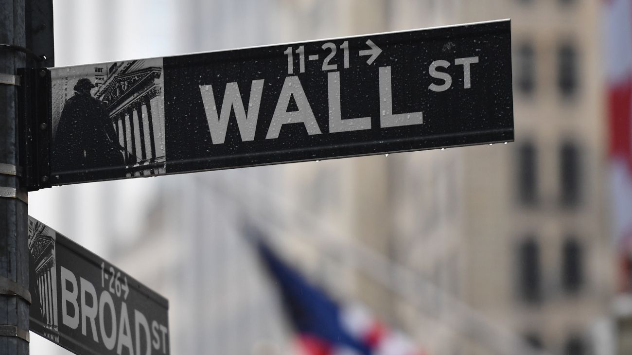 Wall Street cerró en baja por la falta de acuerdo sobre ley fiscal y pese a anuncio de la Fed