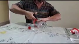 Un usuario de WhatsApp explica cómo improvisar un barbijo