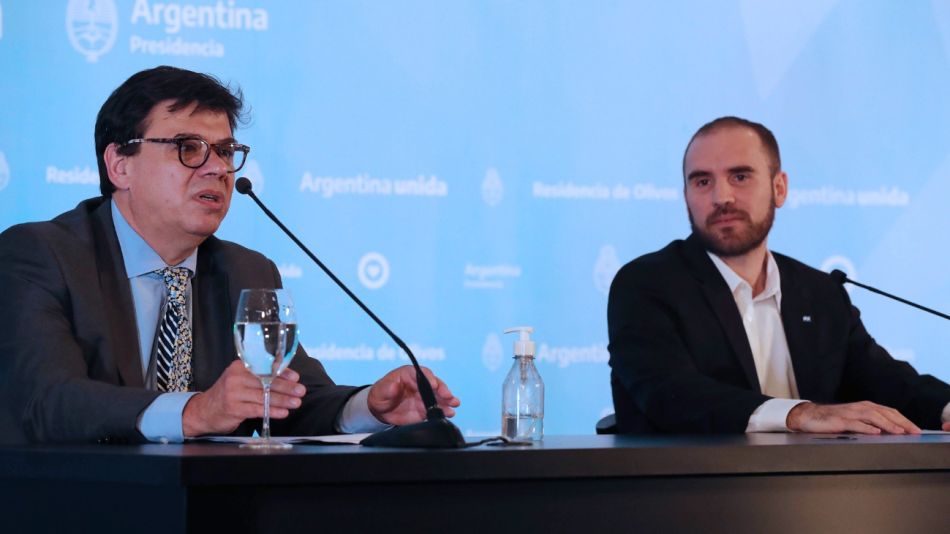 Conferencia de prensa en la residencia de Olivos de los ministros de Economía, Martín Guzmán, y Trabajo, Claudio Moroni.