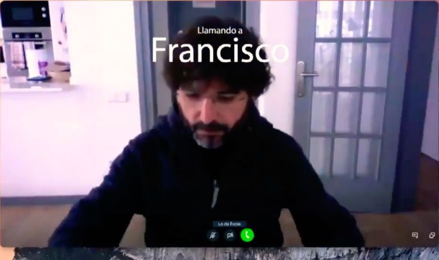 Jordi Evole estrenó programa hace unos días y por webcam entrevistó al papa Francisco.