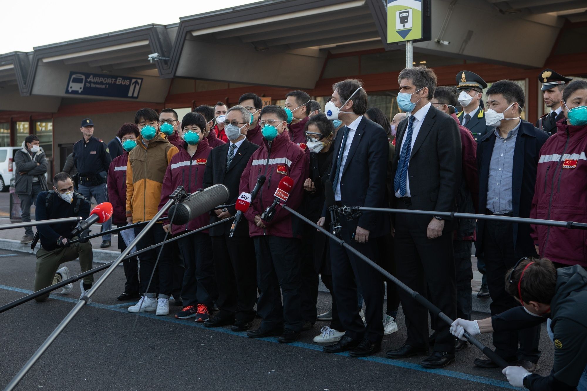 Chinese Medical Team Arrives In Milan