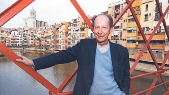 Contendientes. El puntapié inicial lo dio el italiano Giorgio Agamben, y paulatinamente fueron interviniendo los demás: Byung-Chul Han y Slavoj Zizek. En el medio, Jean Baudrillard.