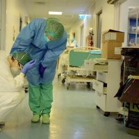 Retratos del coronavirus: el enfermero italiano que muestra en fotos la lucha contra la pandemia