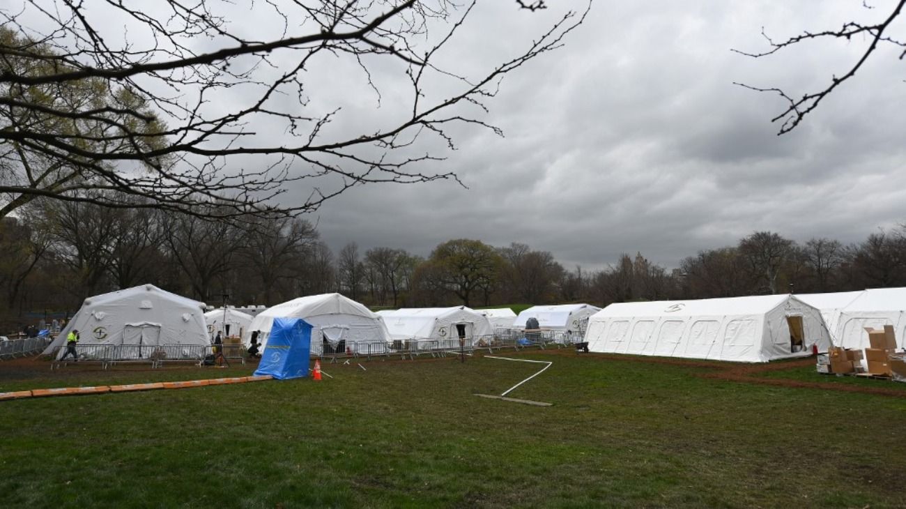 En el Central Park instalaron un hospital de campaña.