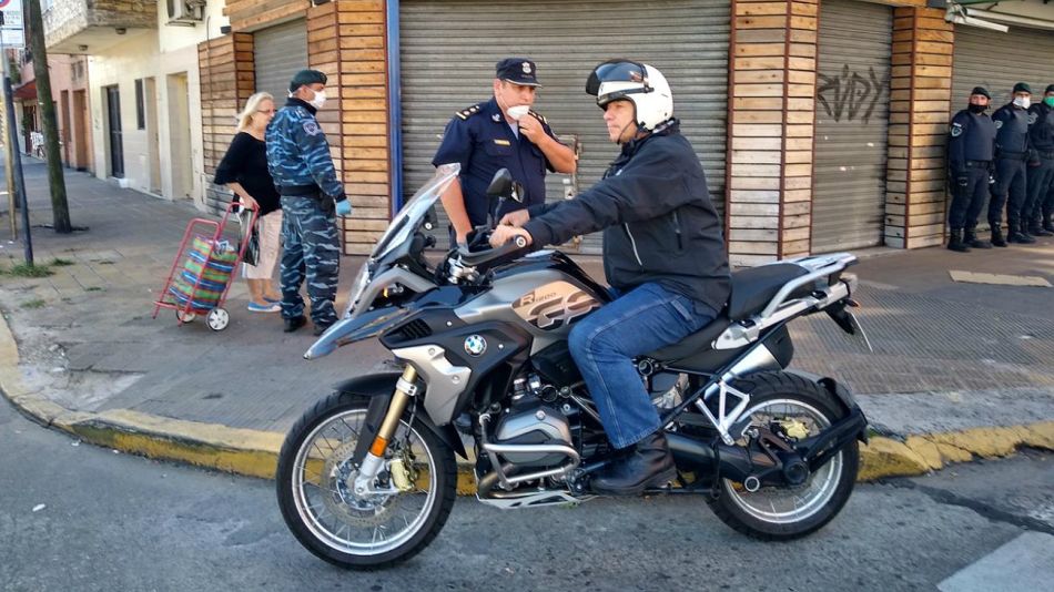 Sergio Berni, recorriendo este fin de semana calles de La Matanza.