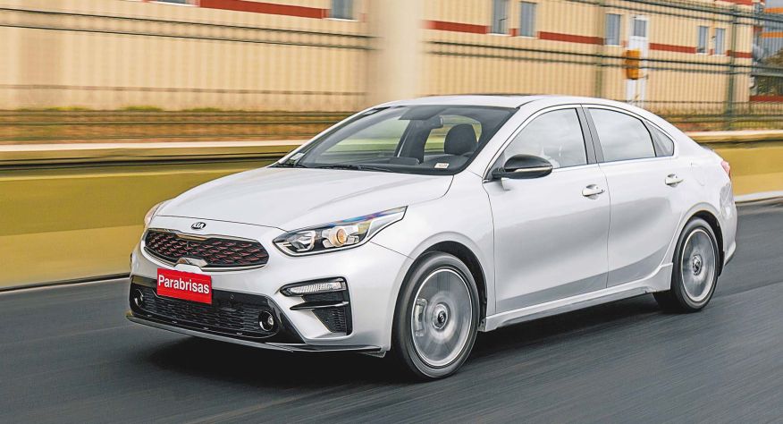 Kia Cerato SX 2.0 GT-Line AT