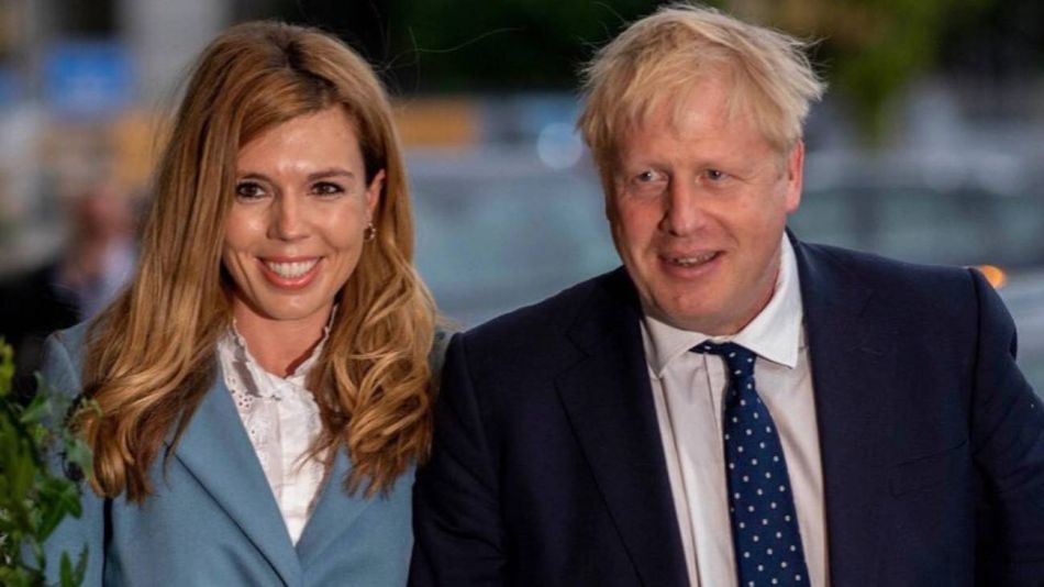 El drama de Boris Johnson: su mujer embarazada sufre síntomas del Coronavirus 
