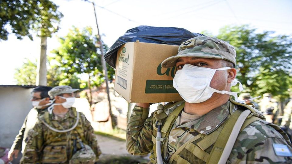 Los militares, desplegados como apoyo humanitario en la lucha contra el Covid-19
