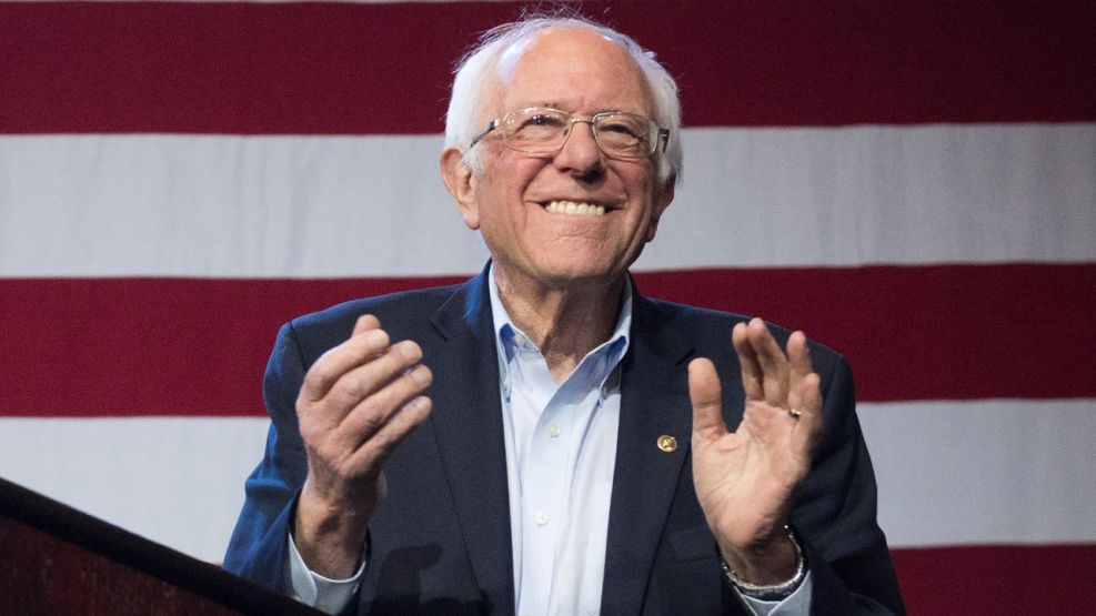 Con sus propuestas radicalizadas, Sanders atraía el voto de los más jóvenes.