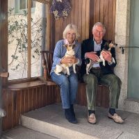 Tras recuperarse de COVID-19, el Príncipe Carlos celebró 15 años de amor con Camilla Parker Bowles