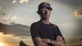 El navegante argentino Santiago Lange relata su experiencia en la soledad total.