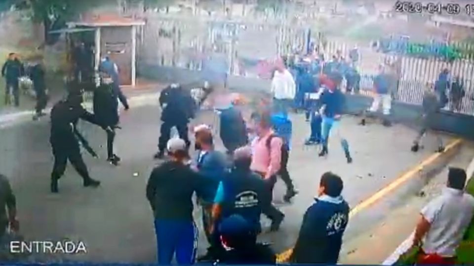 Así fue la protesta y represión en el frigorífico Penta de Quilmes.
