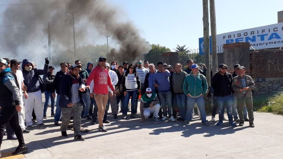 Represión en el frigorífico Penta en Quilmes
