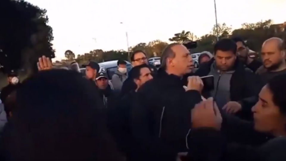 Sergio Berni frente al Frigorífico Penta, luego de la represión a obreros despedidos.