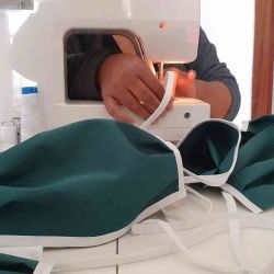 La conmovedora historia de la red de costureras de Barcelona