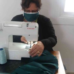 La conmovedora historia de la red de costureras de Barcelona