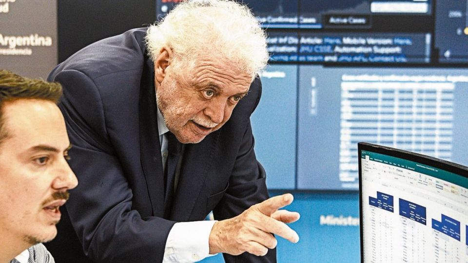 Ginés Gonzáles: del papelón incial a ser bancado por Alberto Fernández