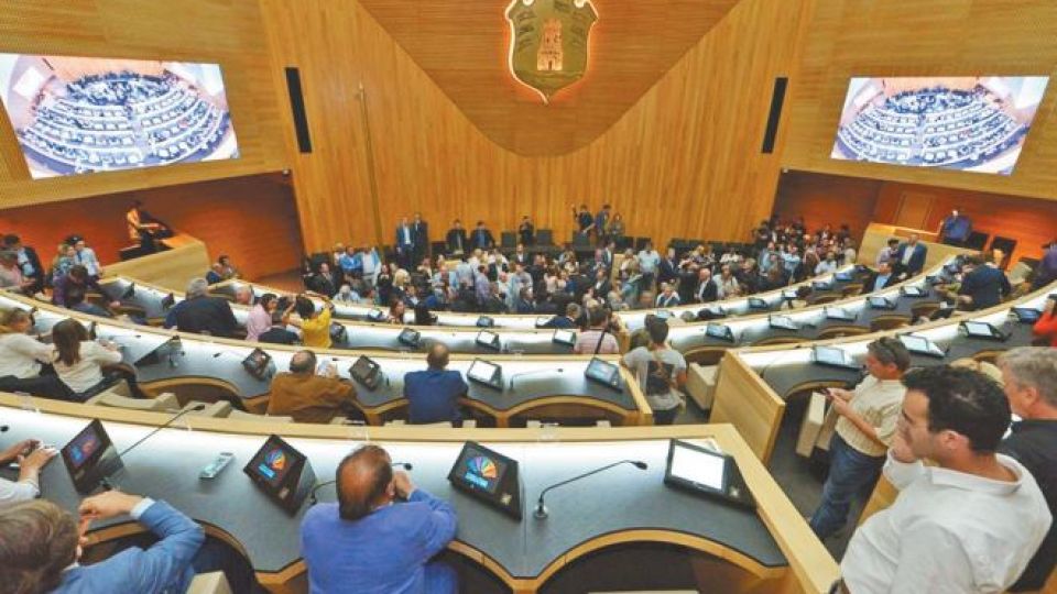 POSTERGADOS. Muchos temas quedaron pendientes en la Legislatura tras la irrupción del coronavirus. La agenda que se viene estará marcada por la pandemia.