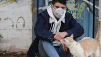 coronavirus-mascotas-pandemia-barbijo-calle