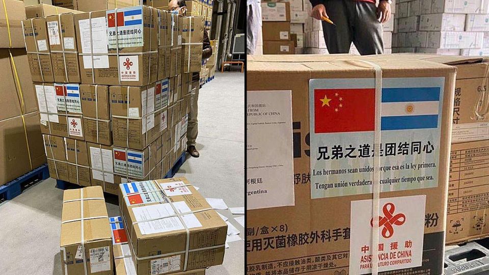 Cargamento recibidos por la cancillería, con Barbijos enviados por China.