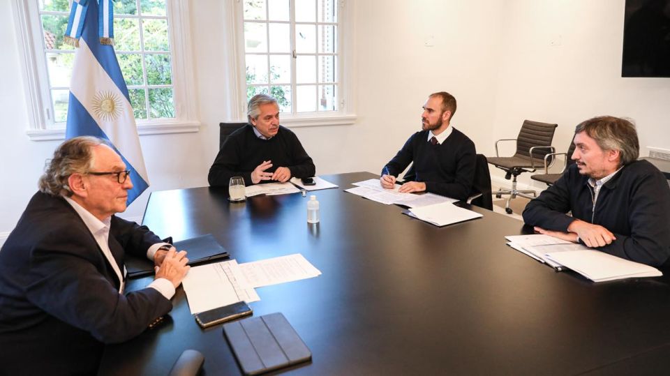 Reunión entre Alberto Fernández, Martín Guzmán, Máximo Krichner y Carlos Heller.