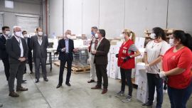 El espacio en Ezeiza incluirá la disposición de operarios para realizar servicios de estiba y otros movimiento relacionados con la carga, así como toda la maquinaria necesaria para desarrollar la operación de manera óptima.