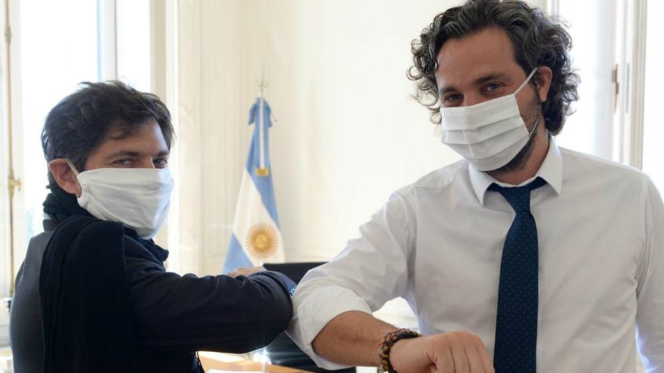 Codo a codo. El gobernador Axel Kicillof se reunió con Santiago Cafiero por el aislamiento