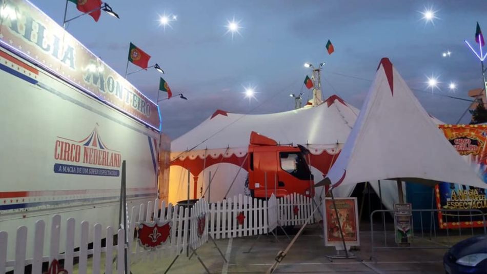 El circo Nederland, varado en la ciudad portuguesa de Figueira da Foz