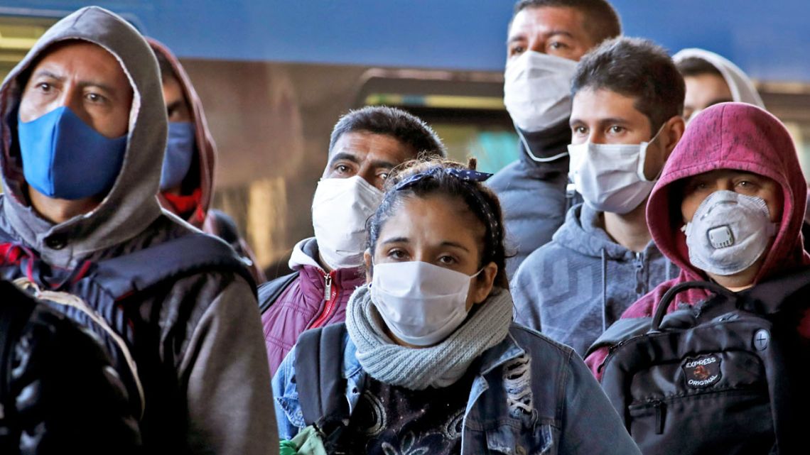 Earlier this week, the Buenos Aires City Government said that all citizens must wear face masks while circulating on public transport or in shops or offices.