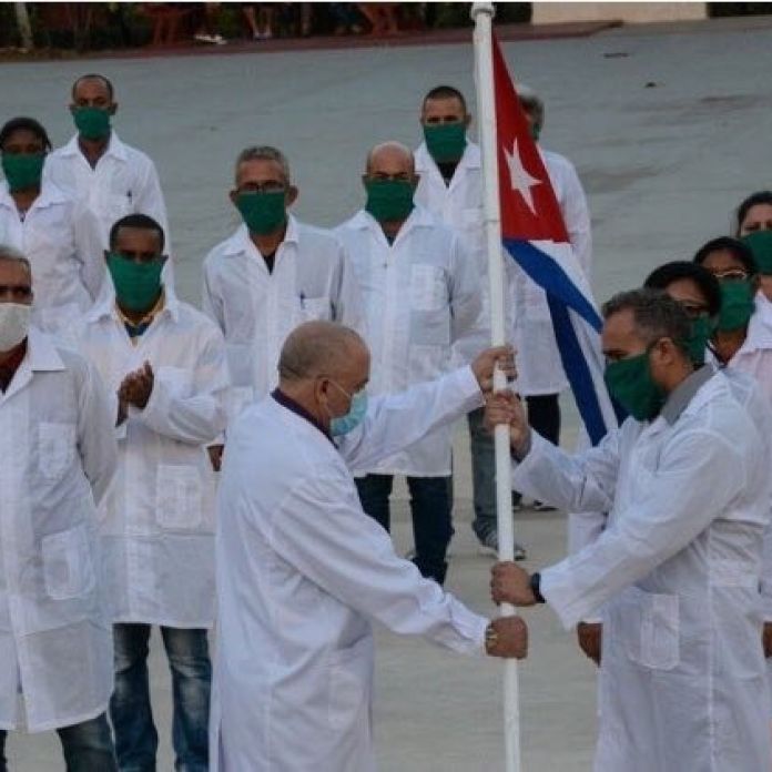 Noticias Medicos Cubanos Cuanto Cobran Y Con Cuanto Se Queda Su Pais