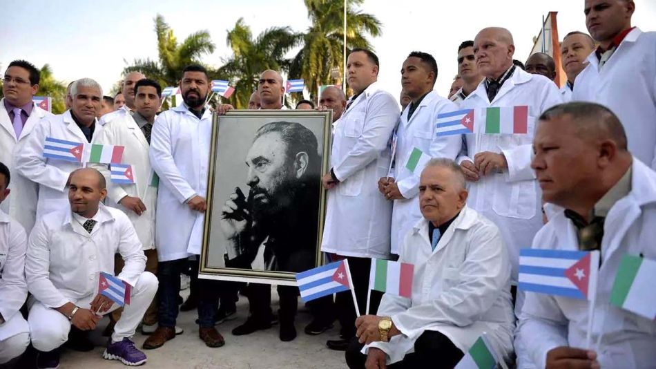 MedicosCubanos-20200421
