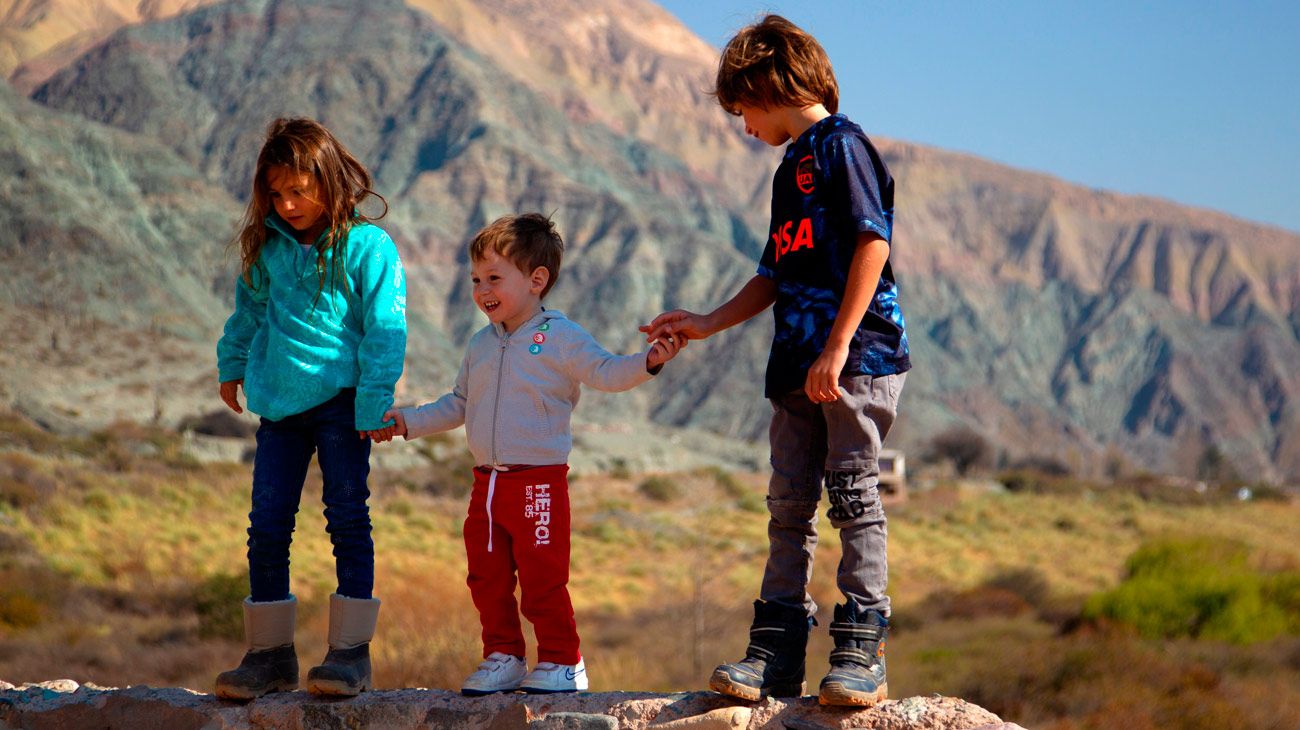 Desde este miércoles, los menores de 16 años pueden hacer actividad física por una hora al aire libre con sus padres en Jujuy.