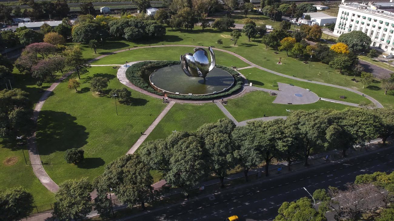 Una singular vista de los parques de la ciudad de Buenos Aires durante la cuarentena