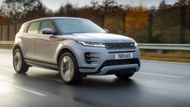 Utilizando solamente el motor eléctrico, el Discovery Sport tiene una autonomía de 62 kilómetros.