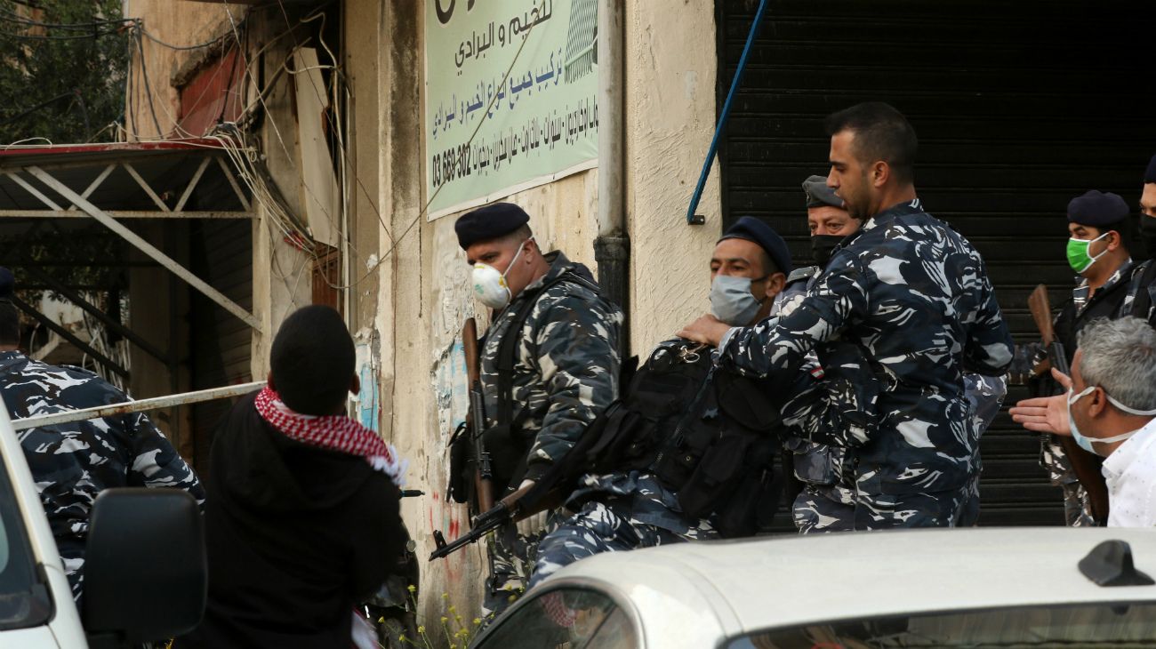 Caos financiero y protestas en Beirut, Líbano durante la pandemia