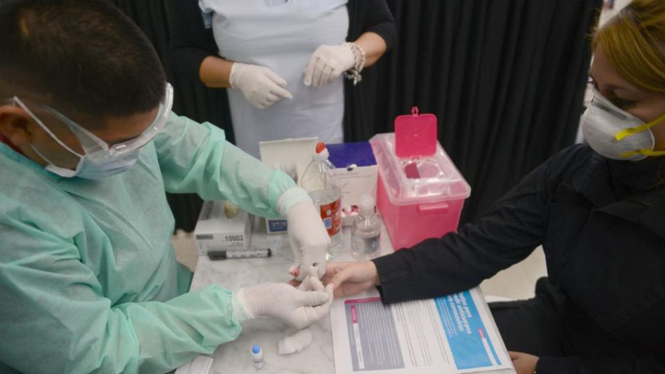 Test rápidos de Coronavirus en Constitución a voluntarios.