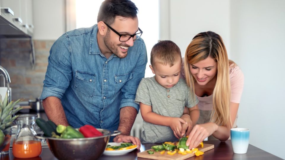 La compañía de electrodomésticos desarrolló cuatro tipos de contenidos: #CocinaFácil, #Ejercitando, #TodoEnOrden y #QuéHacer a través de influencers como @cocinarencasa @paulinacocina @enricorapalin @ivicossio @cocinasaludable_ y @bygigo. Todos se compartirán en la red social Instagram.