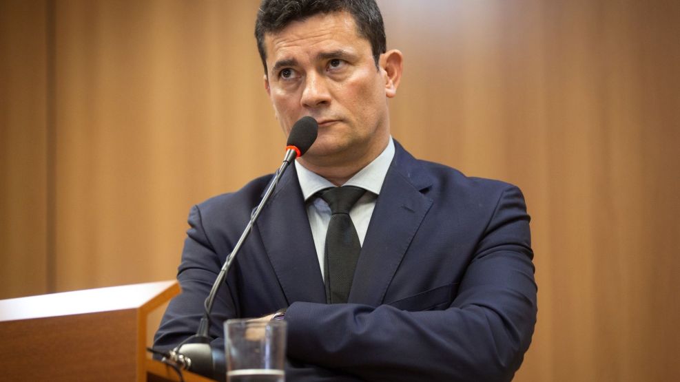 Leaked Carwash Messages Spark Calls for Moro to Resign in Brazil