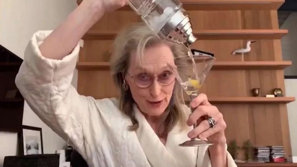 Meryl Streep "se emborracha" con sus amigas en cuarentena