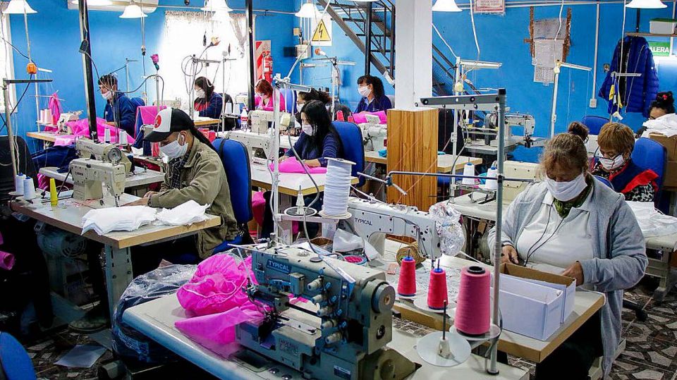 Cooperativa textil Los Pitufos en Quilmes-20200429