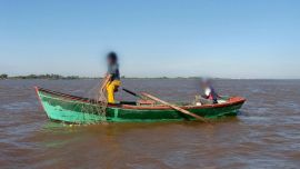 Entre Ríos no vedará la actividad de pesca para que los artesanales puedan tener un sustento económico.