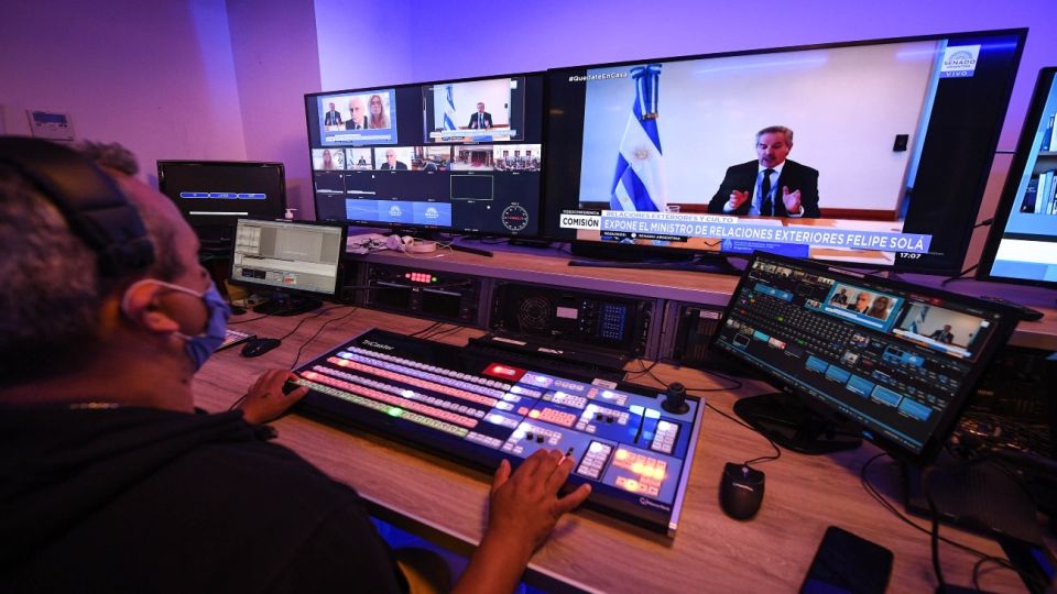 El canciller Felipe Solá se reunió de forma virtual con la comisión de RREE del Senado