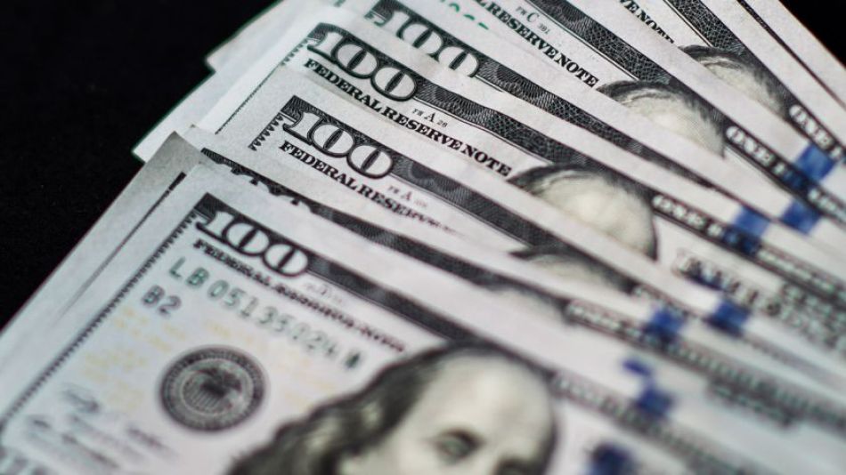 Dólar