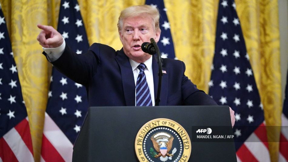 El presidente Donald Trump, hablando en la Sala Este de la Casa Blanca en Washington.