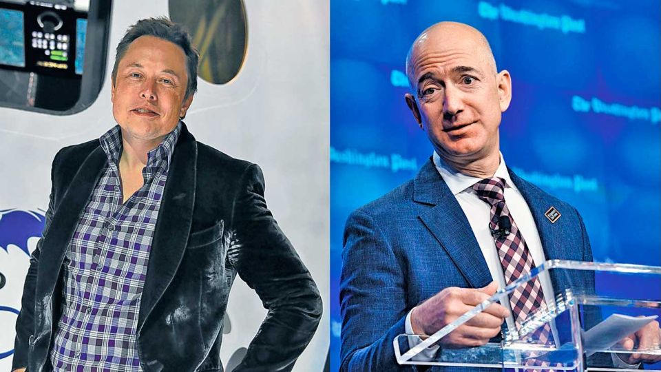 En pugna. Elon Musk (izq.) y Jeff Bezos (der.), pelean entre sí por ser quien llegue primero a la Luna.