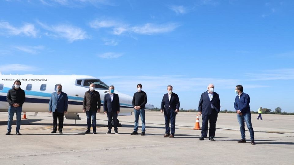 JUNTOS. Schiaretti y Llaryora junto a Wado de Pedro y Ginés González García.