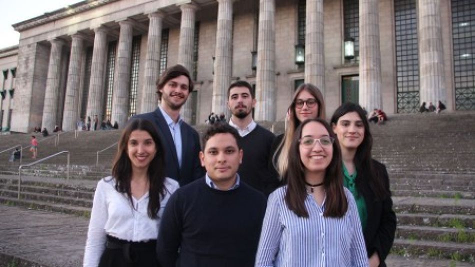 Estudiantes de derecho UBA premiados
