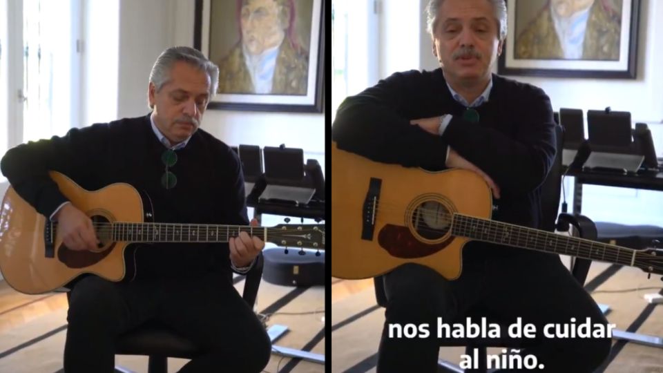 El presidente Alberto Fernández agarró su guitarra para subir a Twitter un video dirigido a los adolescentes