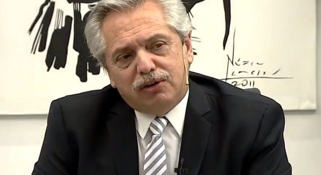 Alberto Fernández entrevistado en