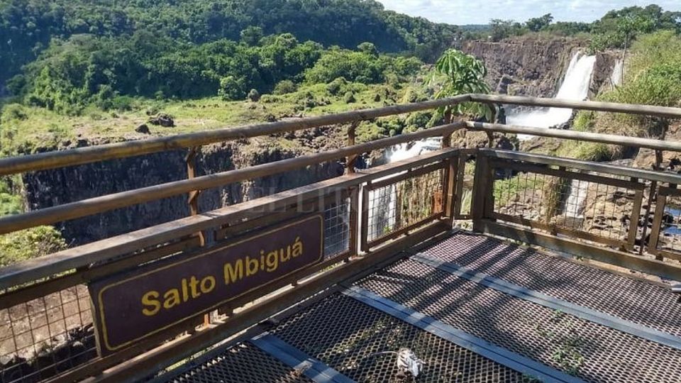 El Río Gualeguaychú y las Cataratas casi sin agua